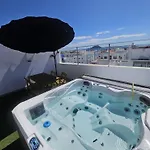 Apartament Falco 1 *